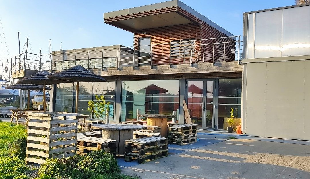 AU FIL DES EAUX DÉMÉNAGE SUR LA RIVE D’ARZAL !